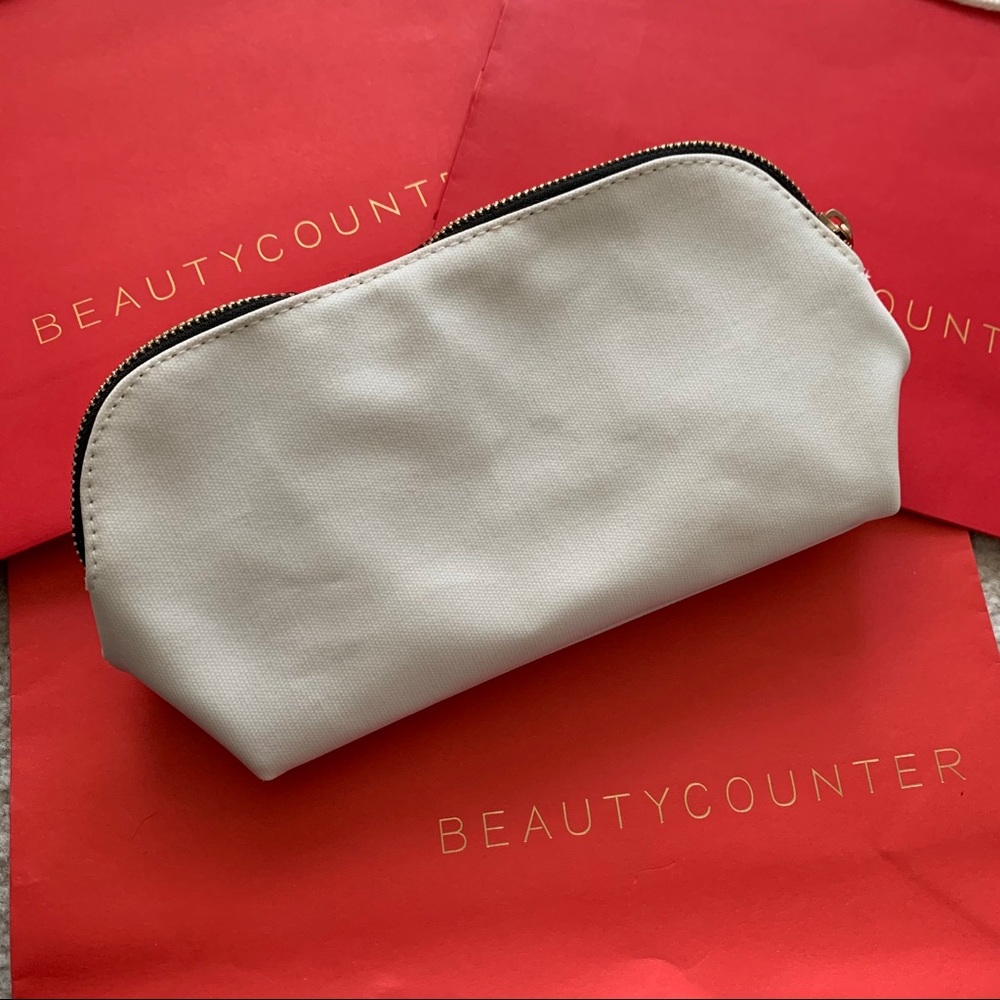 Beautycounter Makeup Cosmetic Toiletry Bag NEW